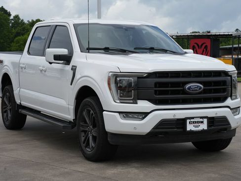 Used 2022 Ford F150 Lariat w/ Equipment Group 502A High AWD/4WD image 2