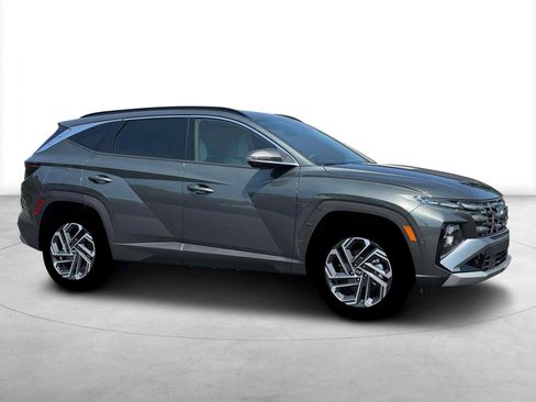New 2026 Hyundai Tucson Limited AWD/4WD image 10