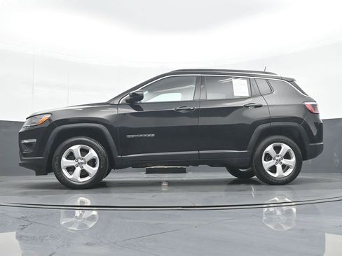 Used 2018 Jeep Compass Latitude w/ Popular Equipment Group image 27