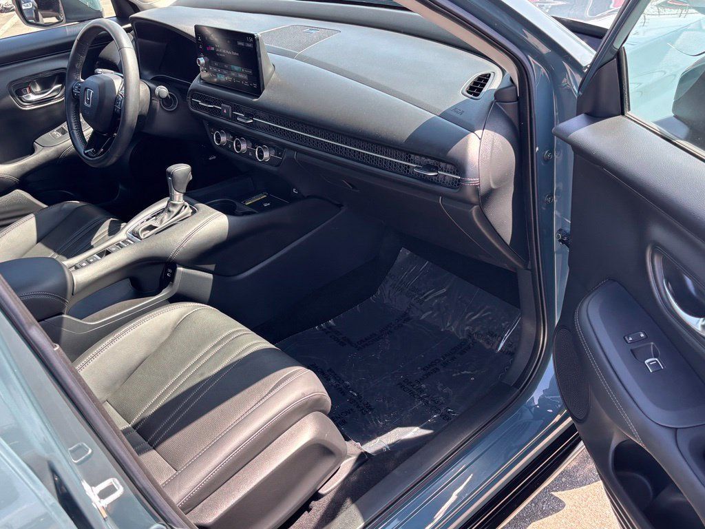 Used 2025 Honda HR-V EX-L image 27