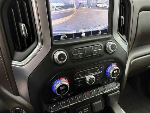 Used 2020 GMC Sierra 1500 SLT w/ SLT Premium Plus Package image 22