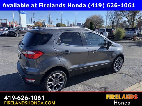 Used 2021 Ford EcoSport Titanium image 5