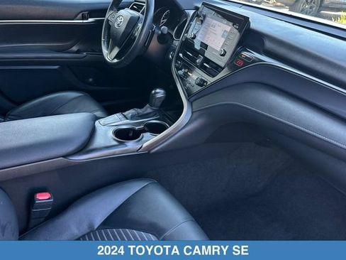 Used 2024 Toyota Camry SE w/ Convenience Package FWD image 17