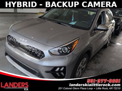 Used 2022 Kia Niro LX FWD image 1