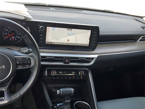 Used 2023 Kia K5 EX w/ EX Premium Package image 13