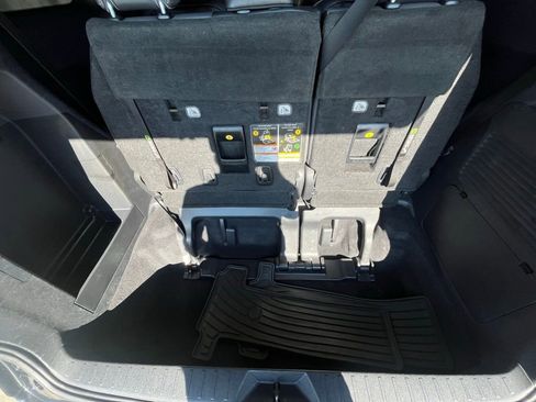 Used 2021 Toyota Sienna XSE image 26