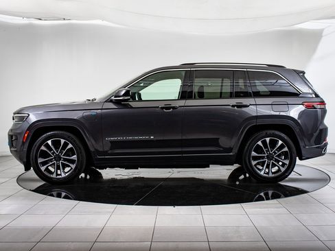 Used 2022 Jeep Grand Cherokee Overland image 5