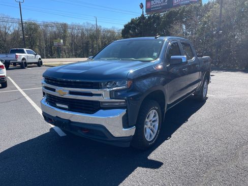 Used 2019 Chevrolet Silverado 1500 LT w/ All-Star Edition image 3