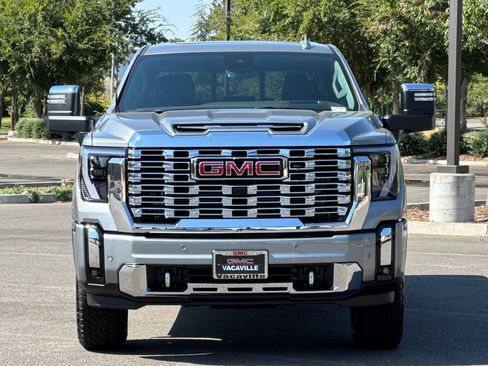 New 2025 GMC Sierra 2500 Denali w/ Denali Reserve Package image 10