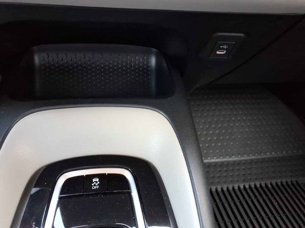 Used 2024 Toyota Corolla LE FWD image 28