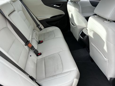 Used 2024 Chevrolet Malibu LT image 13