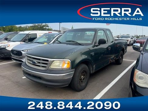 Used 2001 Ford F150 Lariat RWD image 1