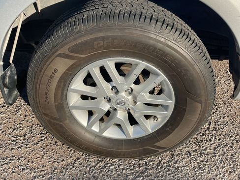 Used 2017 Nissan Frontier SV image 26