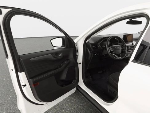 Used 2023 Ford Escape Active image 16