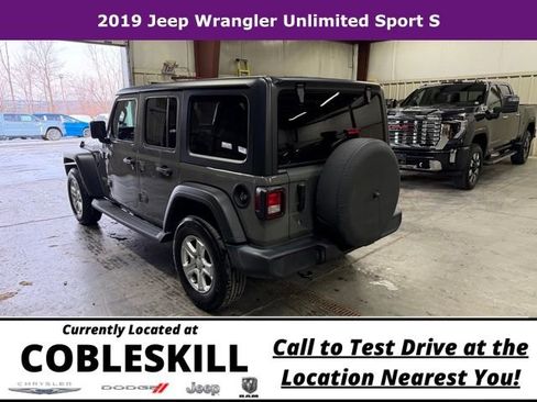 Used 2019 Jeep Wrangler Unlimited Sport S image 6