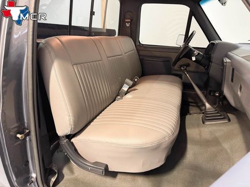 Used 1989 Ford F250 4x4 Regular Cab image 25