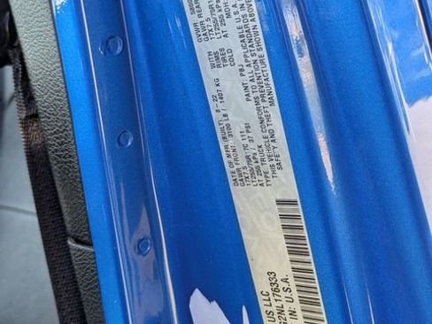 Used 2022 Jeep Gladiator Sport image 39