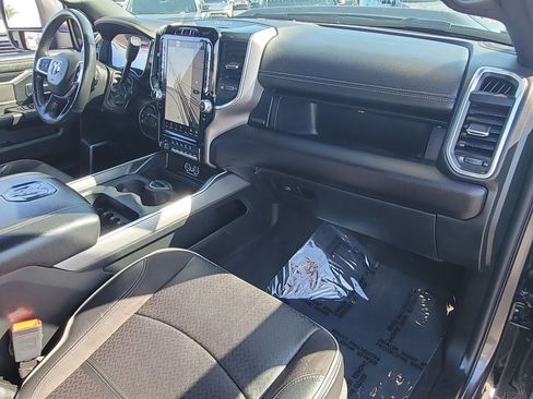 Used 2023 RAM 2500 Laramie w/ Night Edition image 28