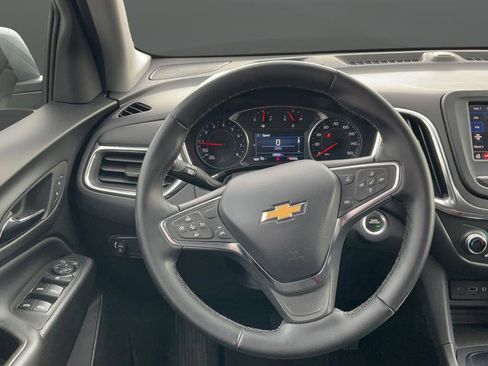 Used 2024 Chevrolet Equinox LT FWD image 28