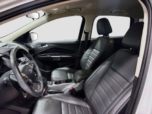 Used 2016 Ford Escape SE w/ SE Leather Comfort Package AWD/4WD image 18