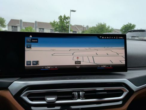 Used 2023 BMW i4 eDrive35 RWD image 18