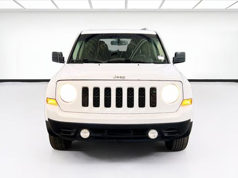Used 2016 Jeep Patriot Sport w/ Power Value Group image 2