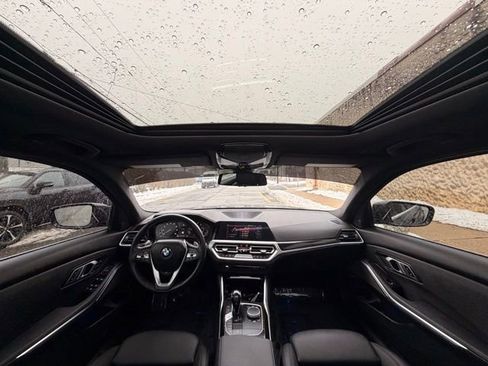 Used 2021 BMW 330i xDrive Sedan w/ Convenience Package image 32