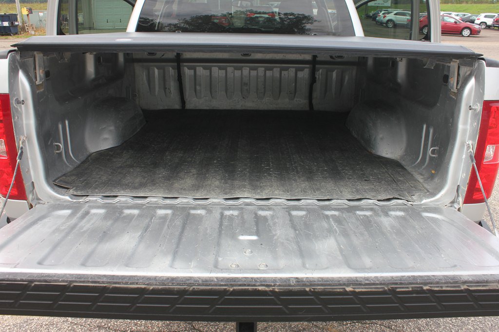 Used 2010 Chevrolet Silverado 1500 LT w/ Power Pack Plus AWD/4WD image 40