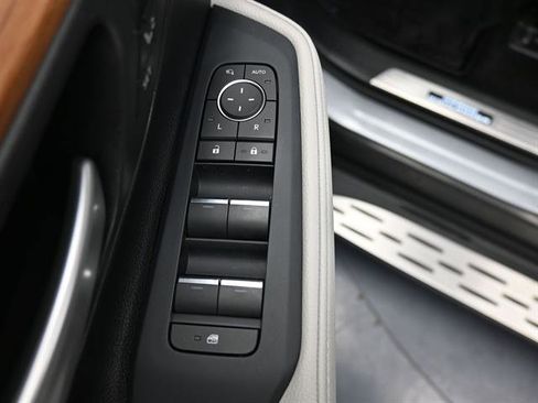 Certified 2025 Toyota Grand Highlander AWD image 6