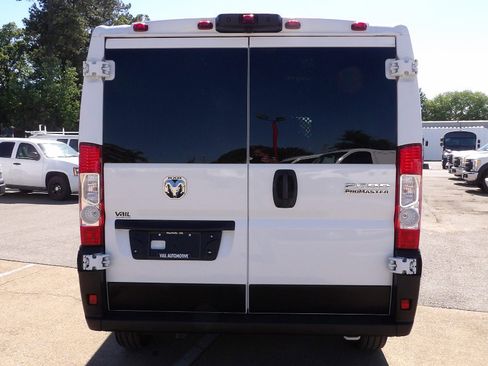 Used 2025 RAM ProMaster 2500 w/ U-Haul Equipment Group FWD image 3