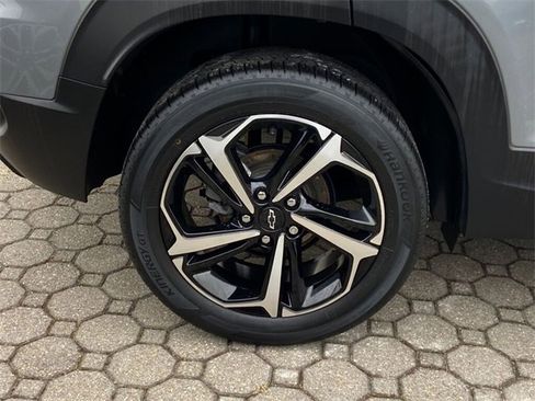 Used 2023 Chevrolet TrailBlazer RS image 10