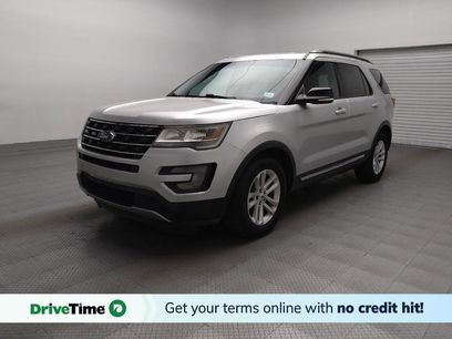 Used 2017 Ford Explorer XLT w/ Equipment Group 202A