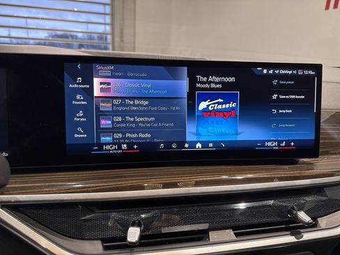 Used 2024 BMW X6 xDrive40i image 22