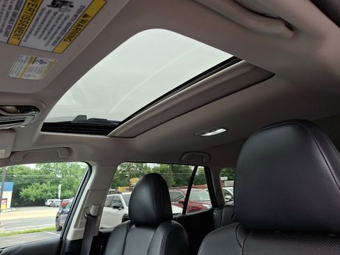 Certified 2023 Subaru Outback Touring AWD/4WD image 15