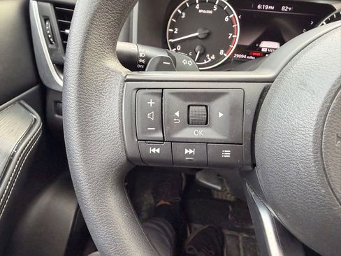 Used 2024 Nissan Rogue SV AWD/4WD image 22