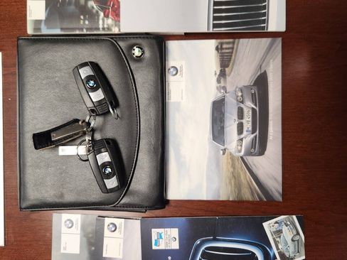 Used 2011 BMW 335i xDrive Coupe AWD/4WD image 11