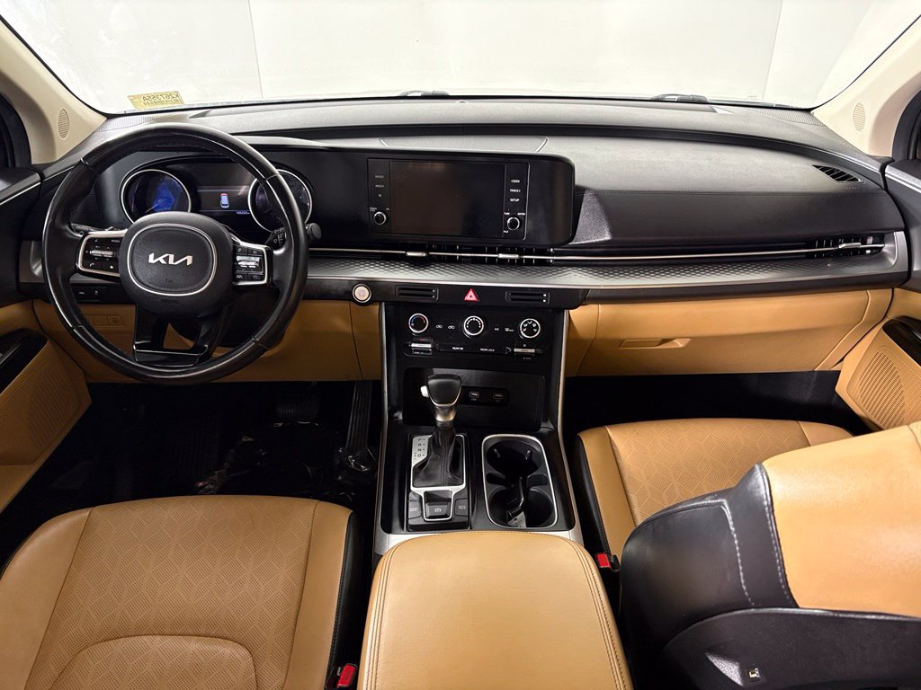 Used 2022 Kia Carnival LX FWD image 36
