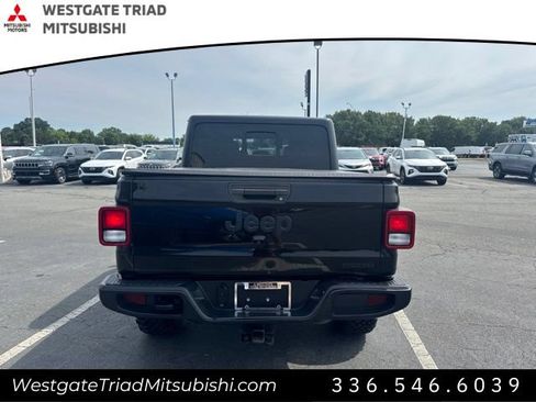 Used 2021 Jeep Gladiator Sport AWD/4WD image 5