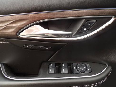 Certified 2023 Buick Envision Avenir AWD/4WD image 11