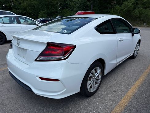 Used 2014 Honda Civic LX image 2