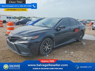 Used 2022 Toyota Camry SE