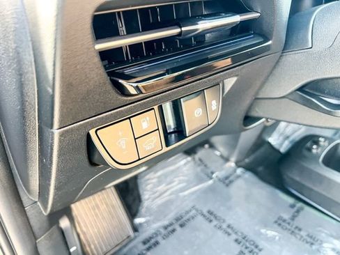 Certified 2023 Kia EV6 GT-Line image 17