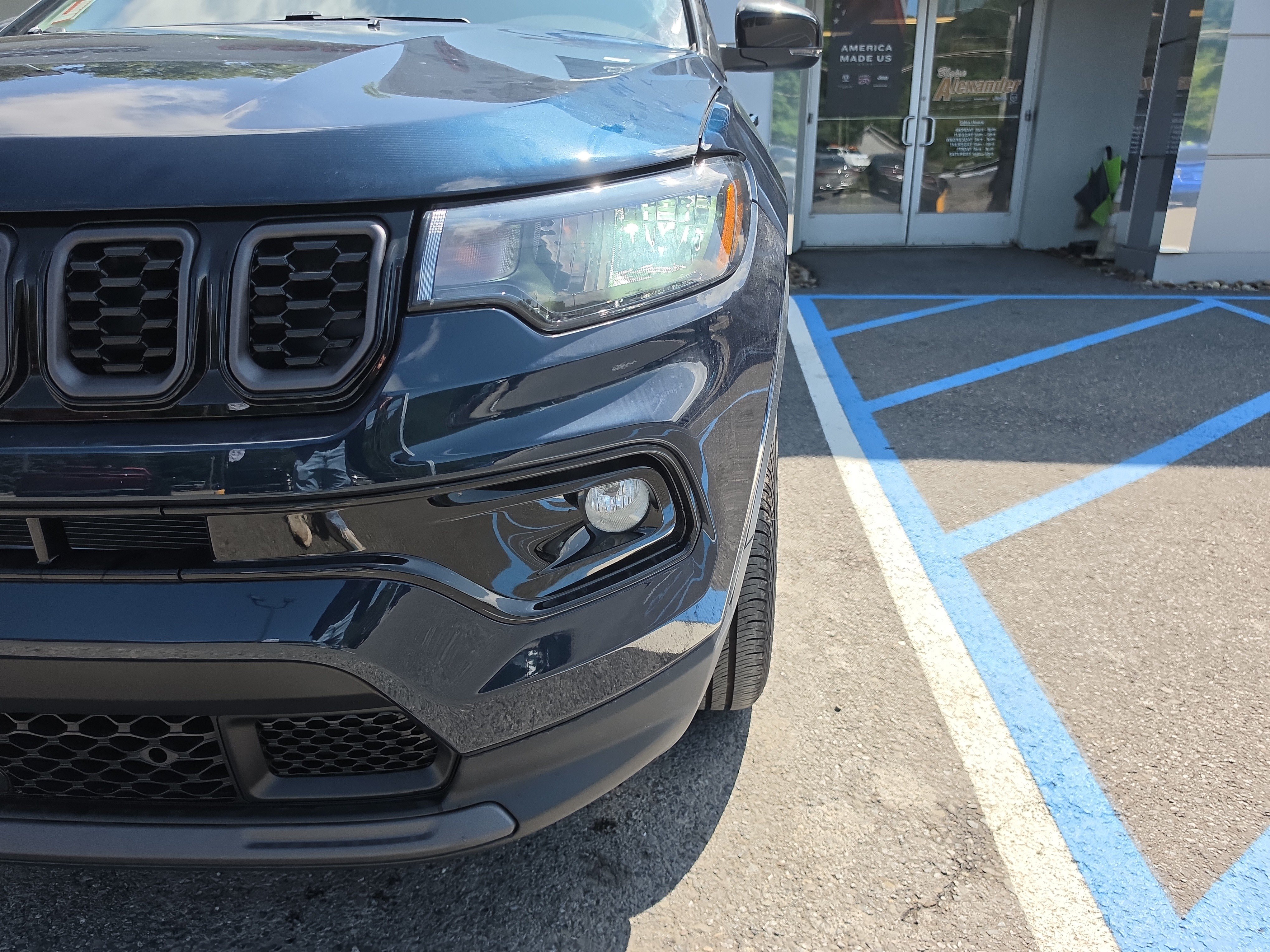 New 2026 Jeep Compass Limited AWD/4WD image 10