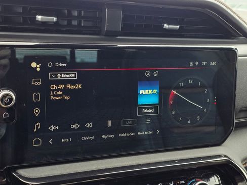 Used 2024 GMC Sierra 1500 AT4 w/ Technology Package image 16