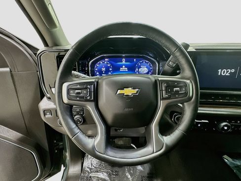 Certified 2025 Chevrolet Silverado 1500 LT RWD image 11