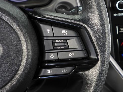 Certified 2025 Subaru Crosstrek 2.0i Premium image 29