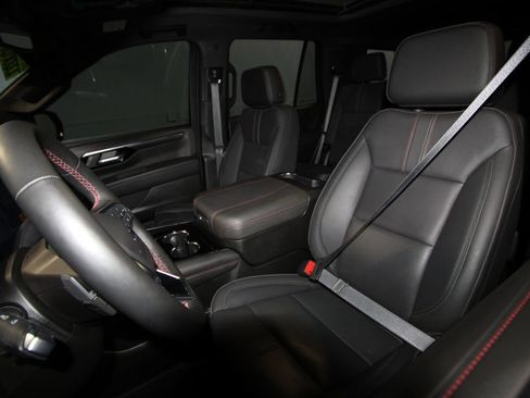 Used 2026 Chevrolet Tahoe RST w/ RST Capability Package AWD/4WD image 4