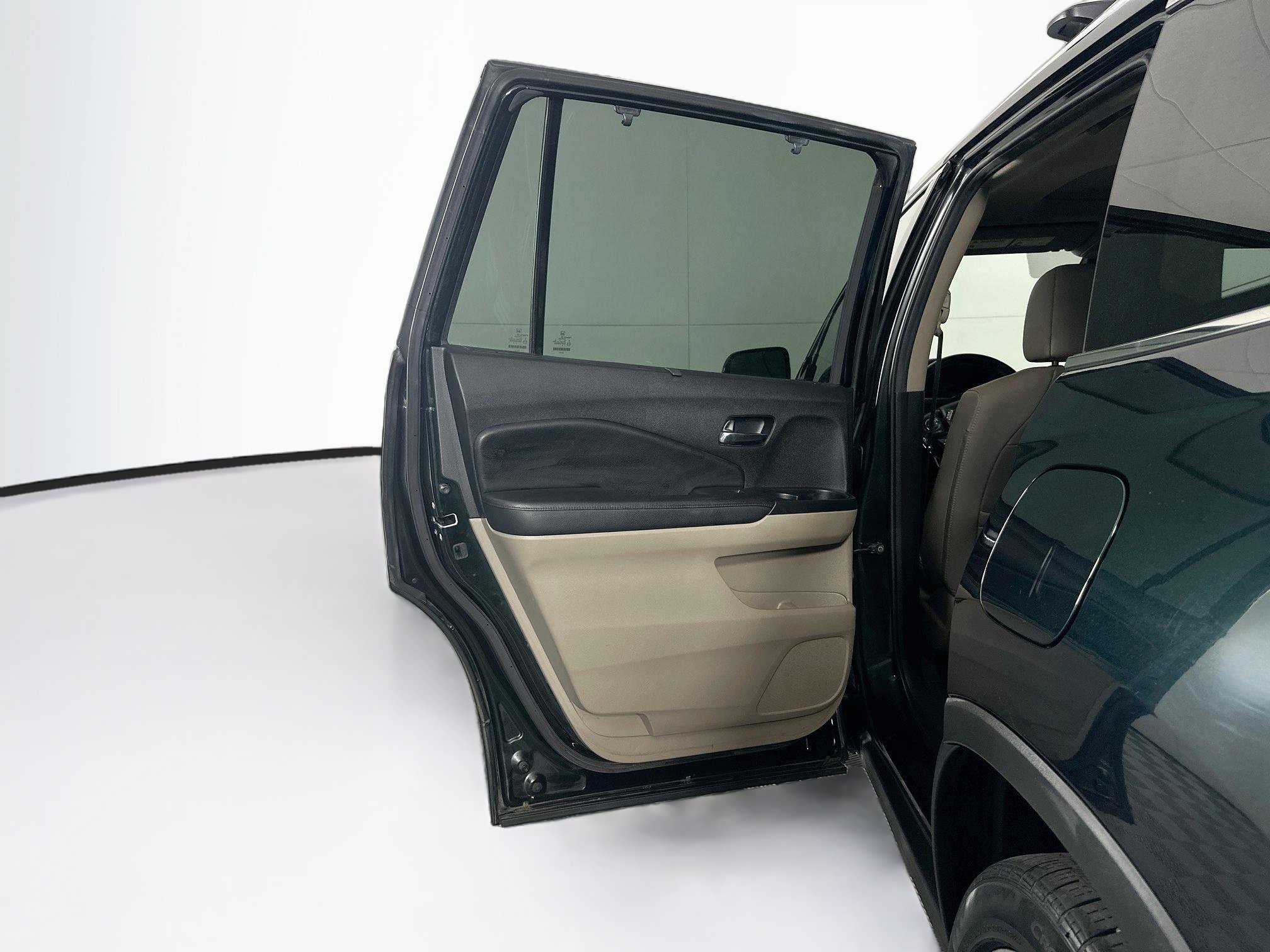 Used 2018 Honda Pilot Touring image 28