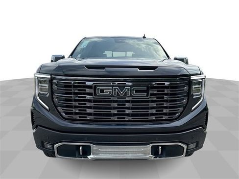 New 2025 GMC Sierra 1500 Denali Ultimate image 3