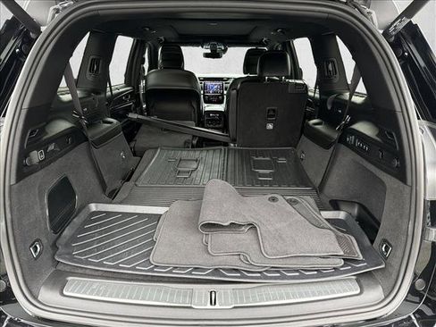 Used 2022 Jeep Grand Cherokee L Overland w/ Advanced Protech Group III image 26